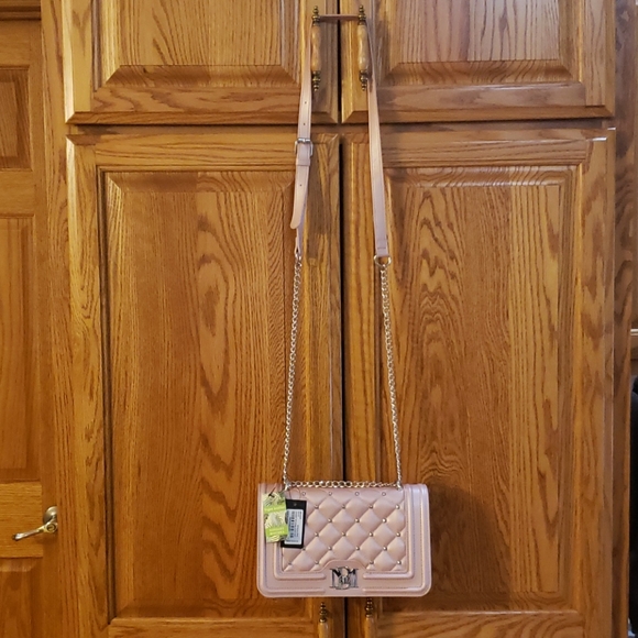 Badgley Mischka Crossbody Bag - Picture 2 of 12